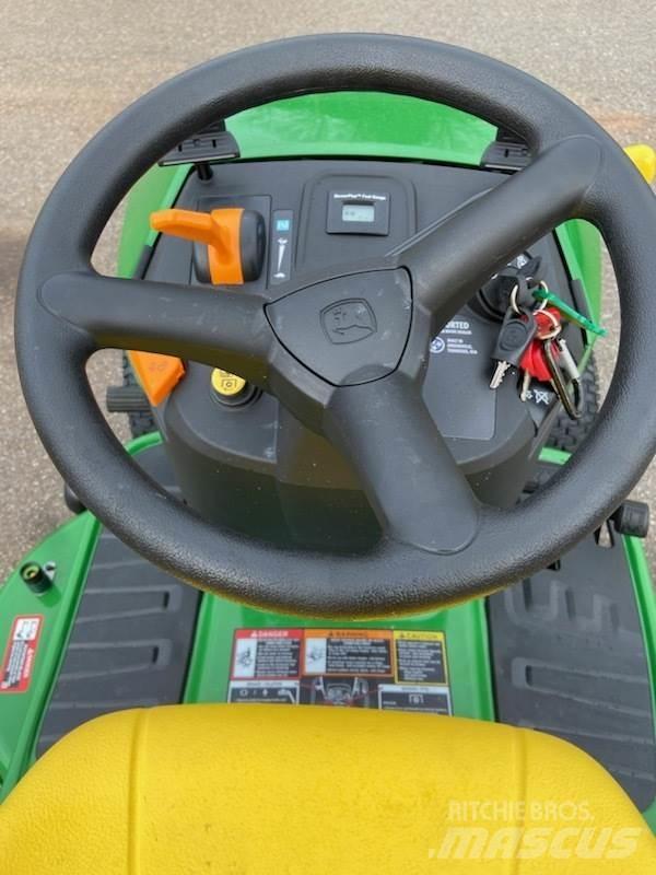 John Deere S120 Sitteklippere