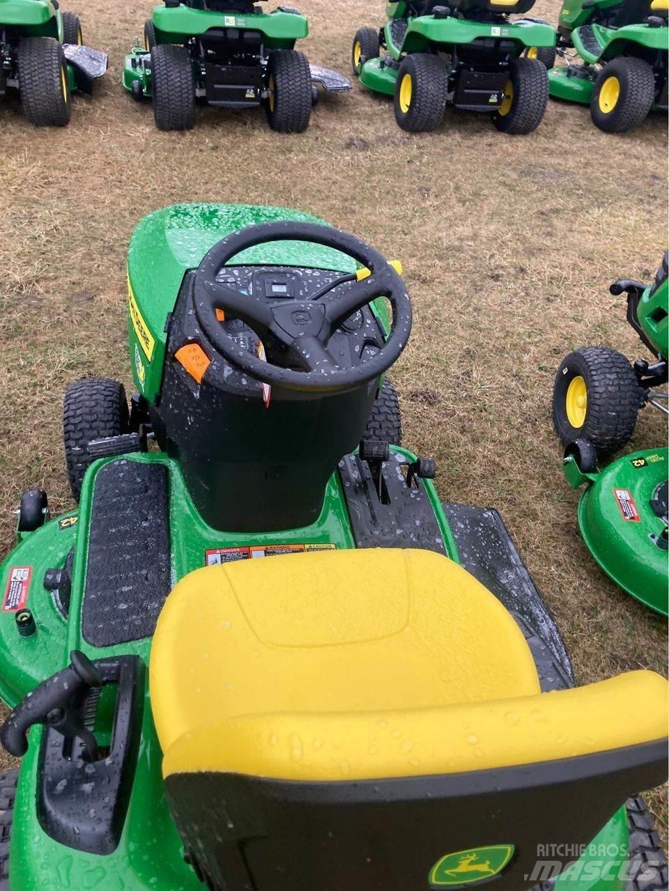 John Deere s120 Sitteklippere