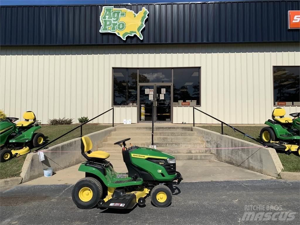 John Deere S140 Sitteklippere