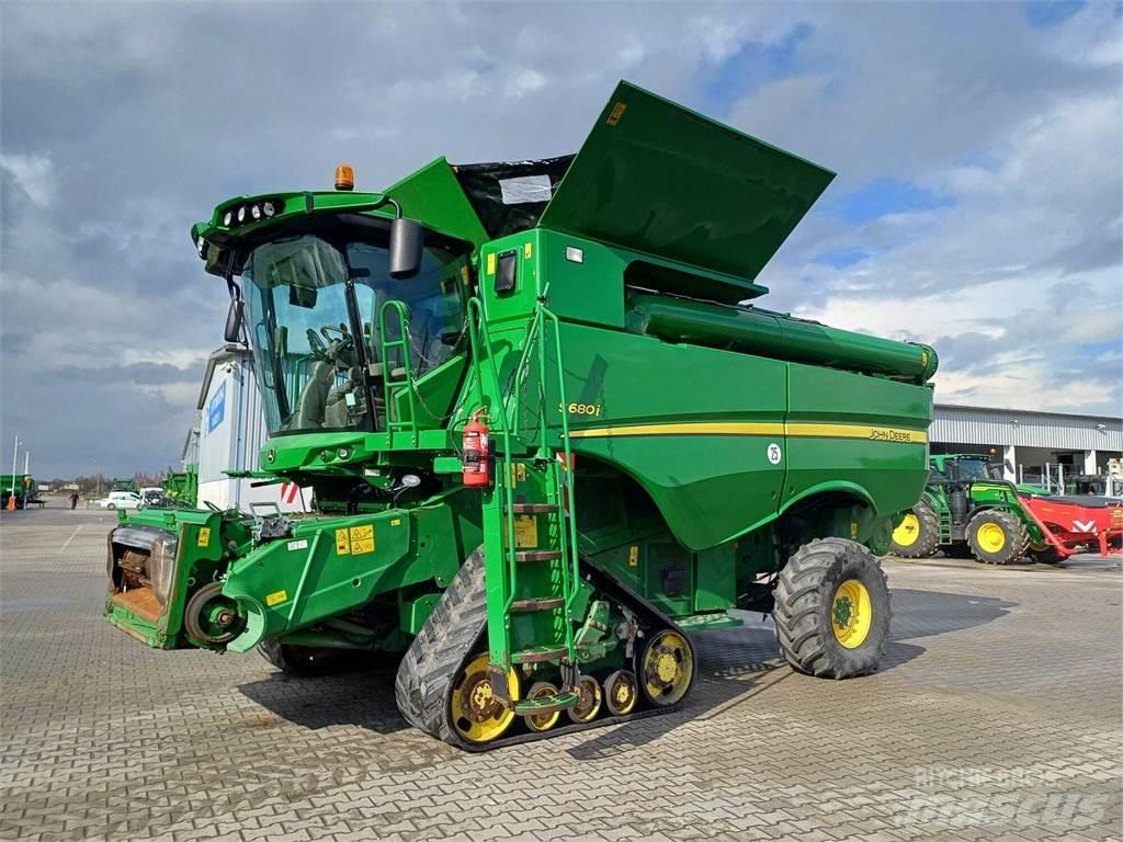 John Deere S680 Skurtreskere