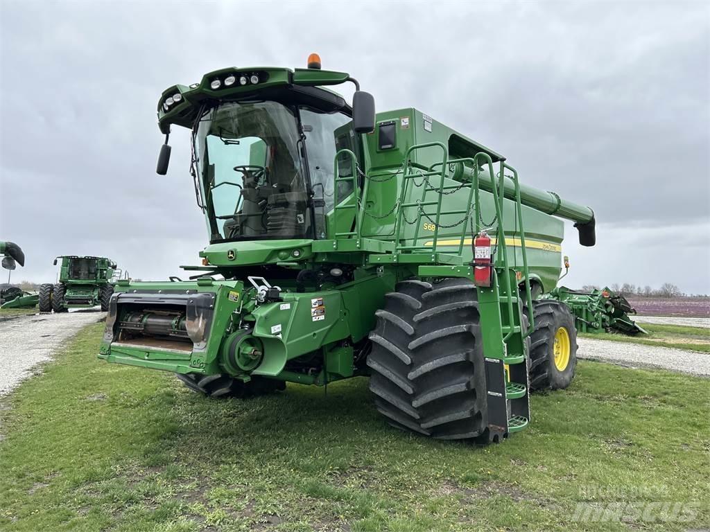 John Deere S680 Skurtreskere