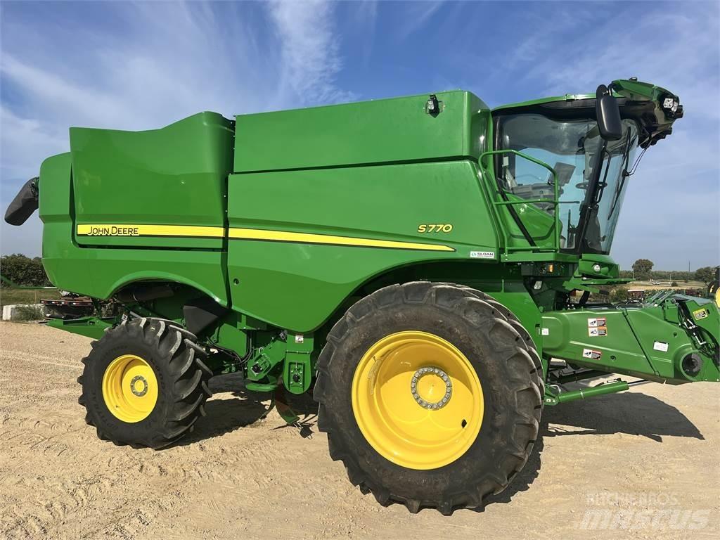 John Deere S770 Skurtreskere