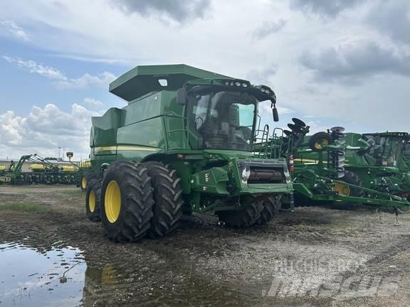John Deere S770 Skurtreskere