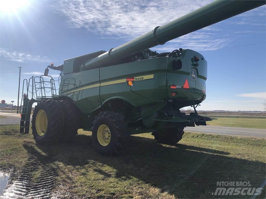 John Deere S780 Skurtreskere