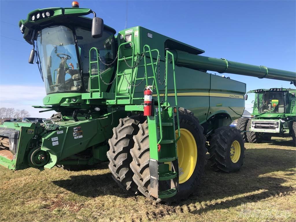 John Deere S780 Skurtreskere