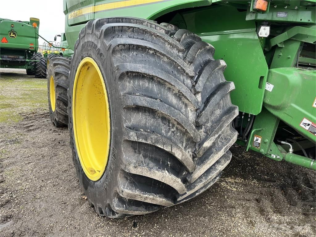John Deere S790 Skurtreskere