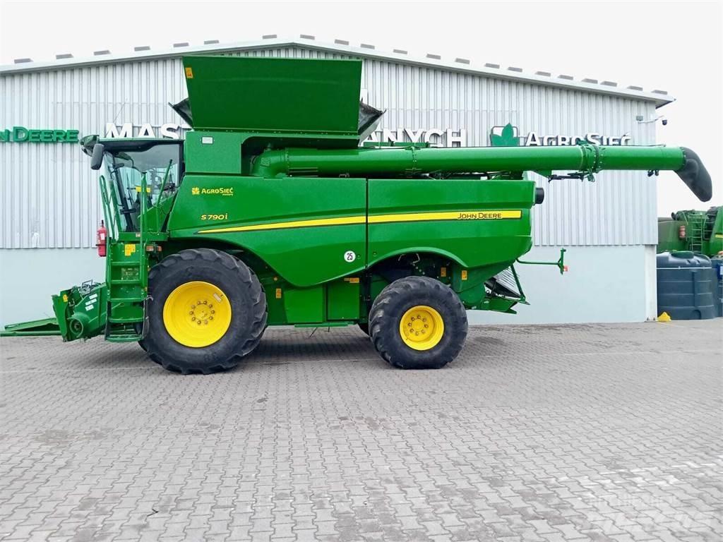 John Deere S790 Skurtreskere