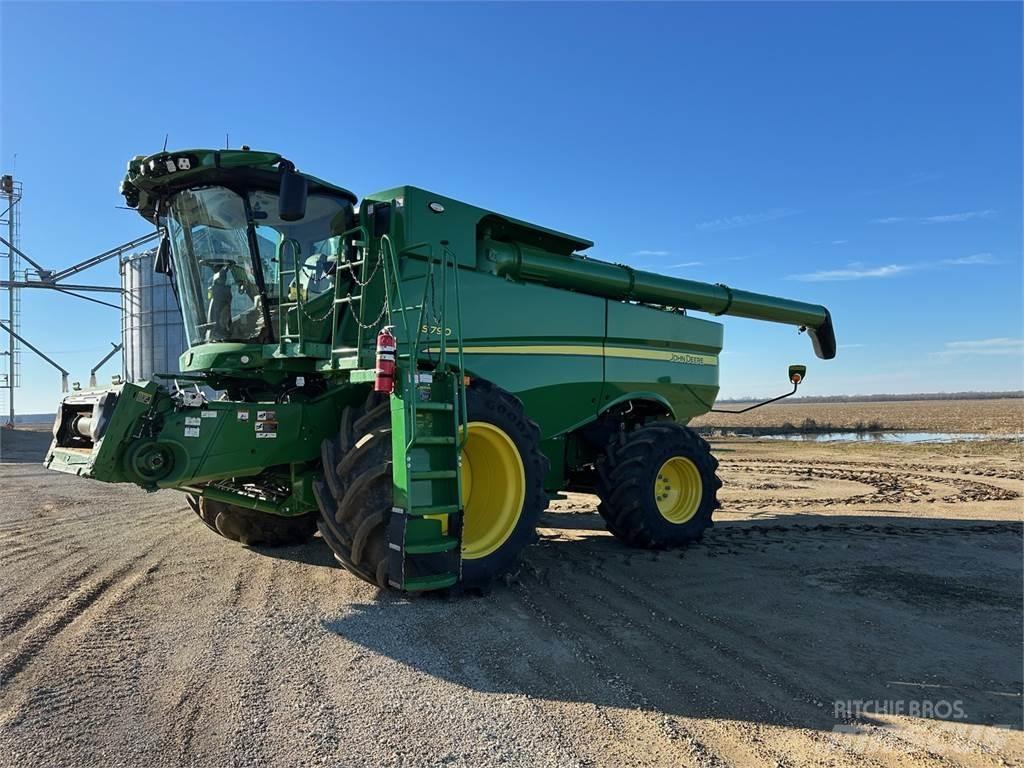 John Deere S790 Skurtreskere