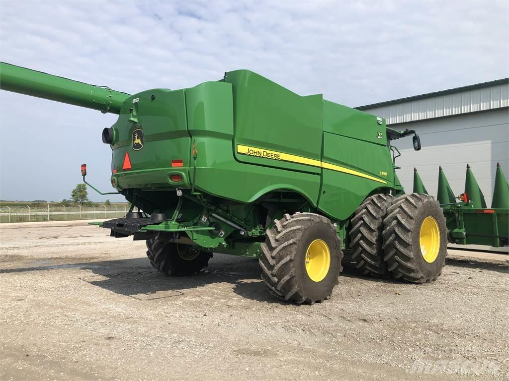 John Deere S790 Skurtreskere