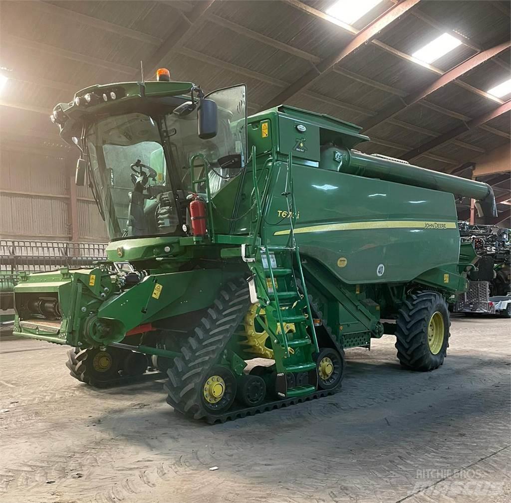 John Deere T670 Skurtreskere