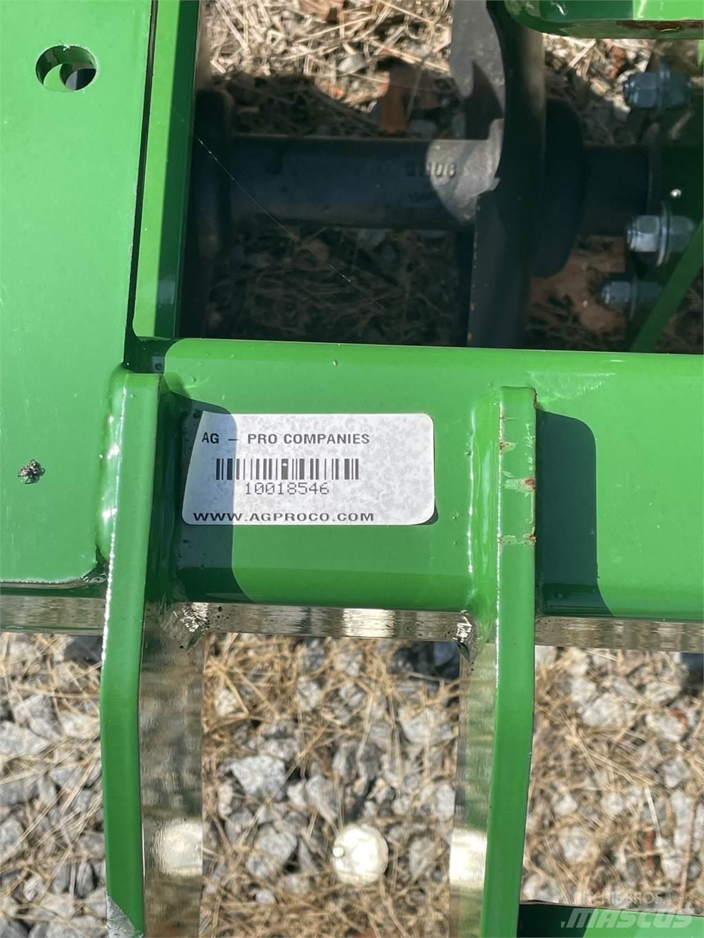 John Deere TM Skålharver