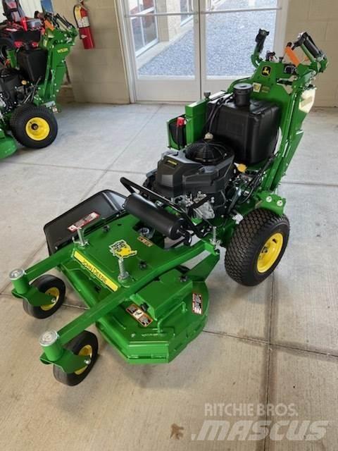 John Deere W36R Gå-bak gressklippere
