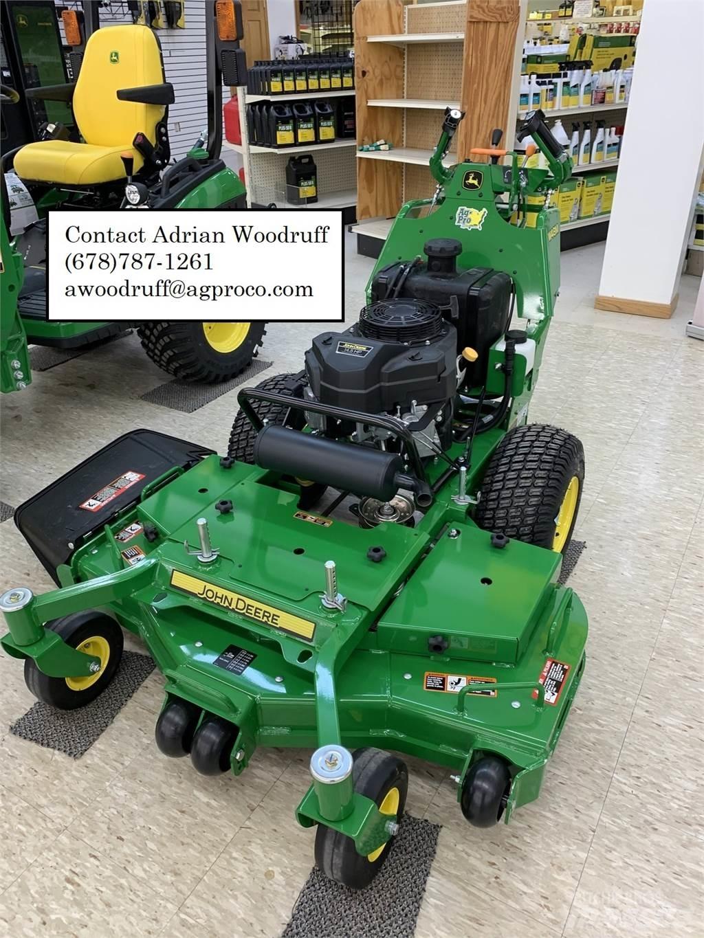 John Deere W48M Gå-bak gressklippere