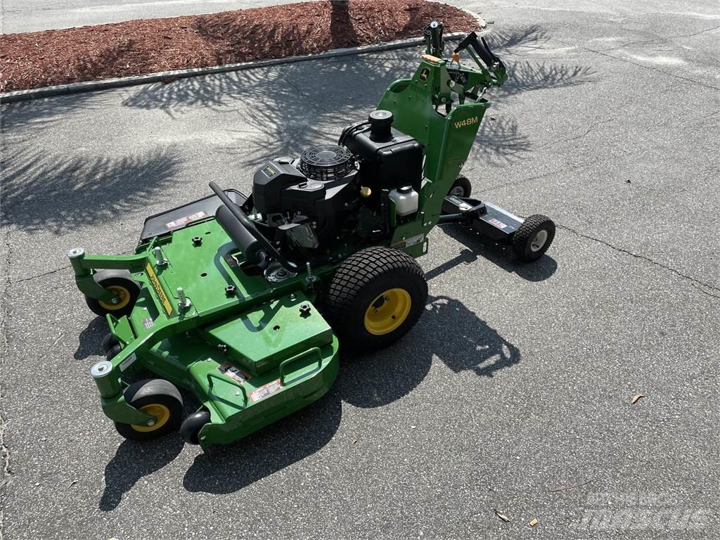John Deere W48M Gå-bak gressklippere