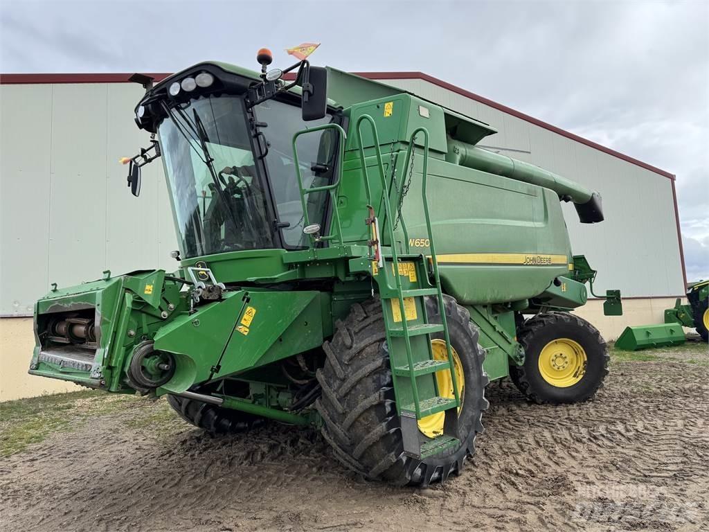 John Deere W650 Skurtreskere