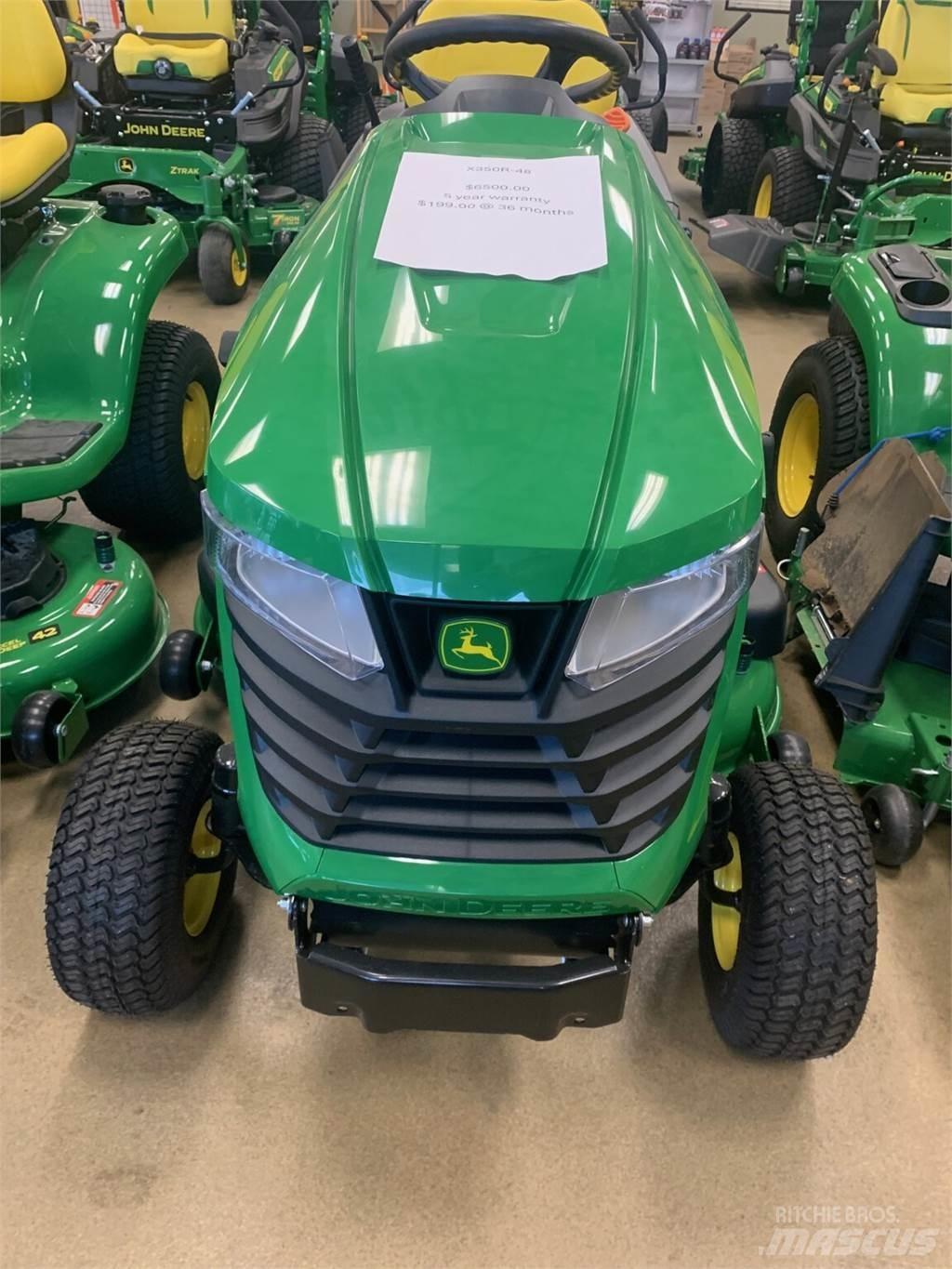 John Deere X350 Kompakttraktorer