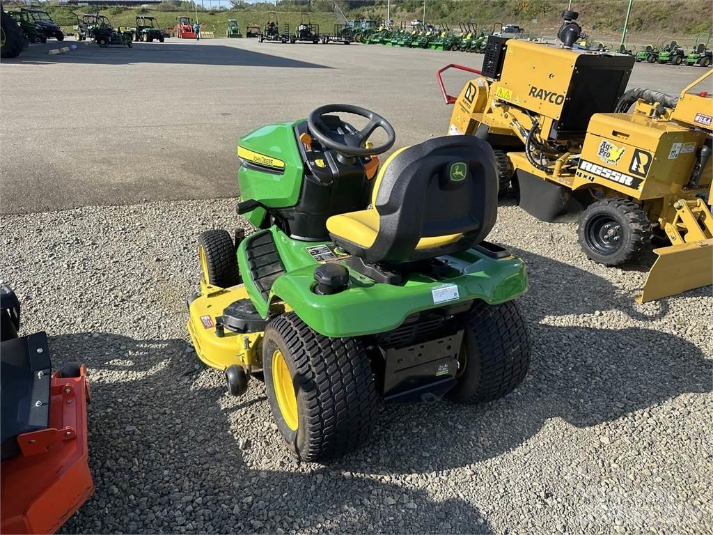 John Deere x380 Kompakttraktorer