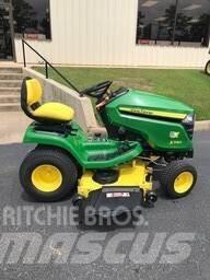John Deere X380 Kompakttraktorer