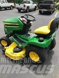John Deere X380 Kompakttraktorer