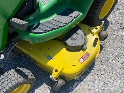John Deere X380 Kompakttraktorer