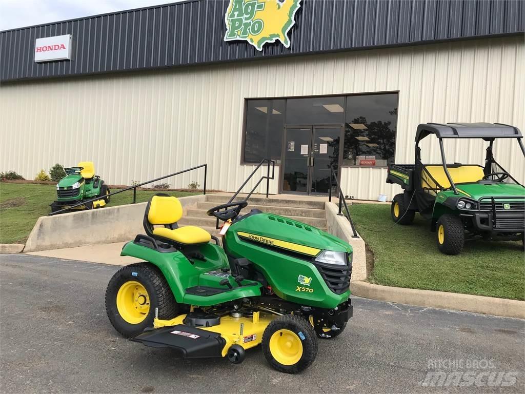 John Deere X570 Kompakttraktorer