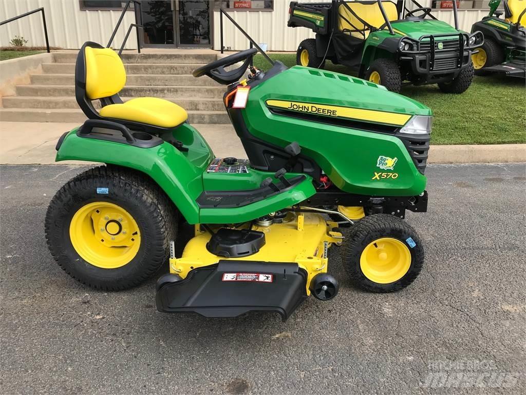 John Deere X570 Kompakttraktorer