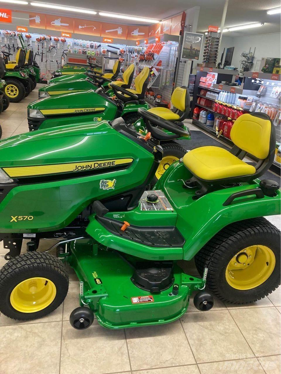 John Deere X570 Kompakttraktorer