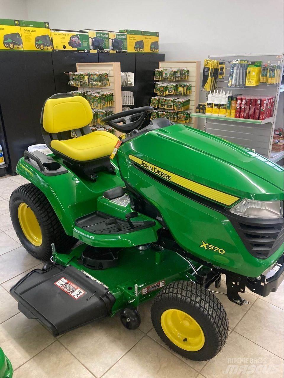 John Deere X570 Kompakttraktorer