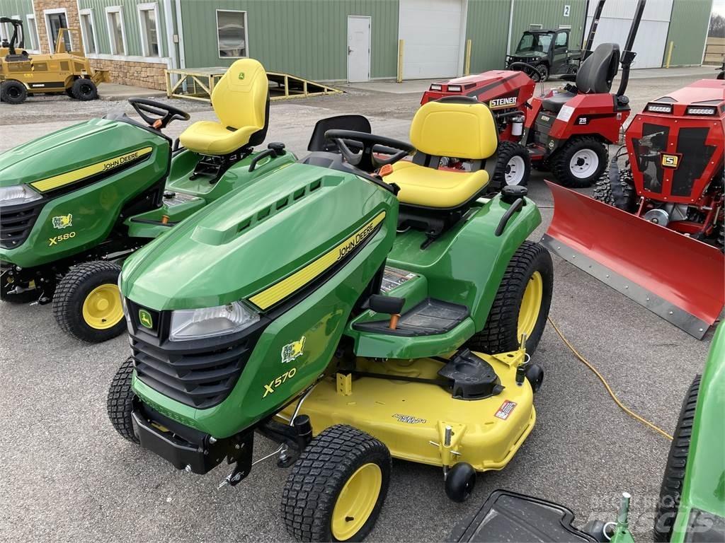 John Deere X570 Kompakttraktorer