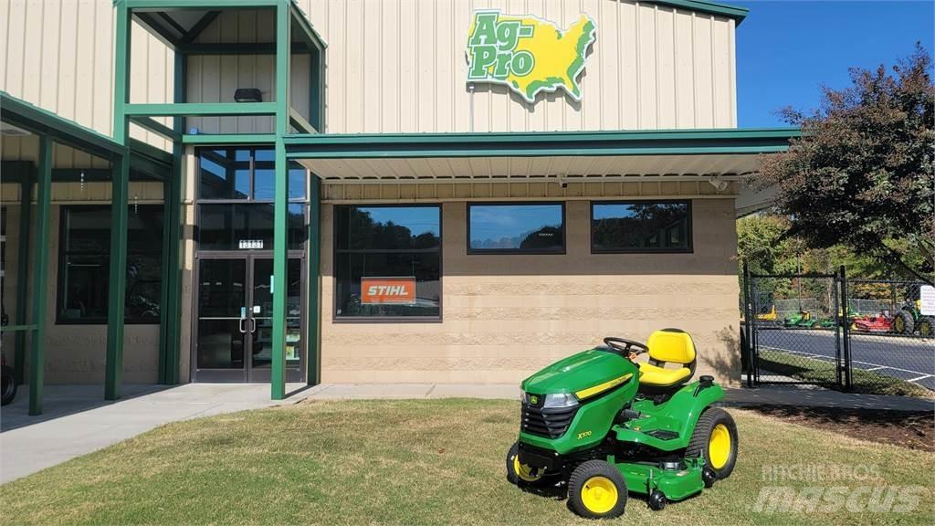 John Deere X570 Kompakttraktorer