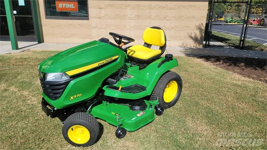 John Deere X570 Kompakttraktorer