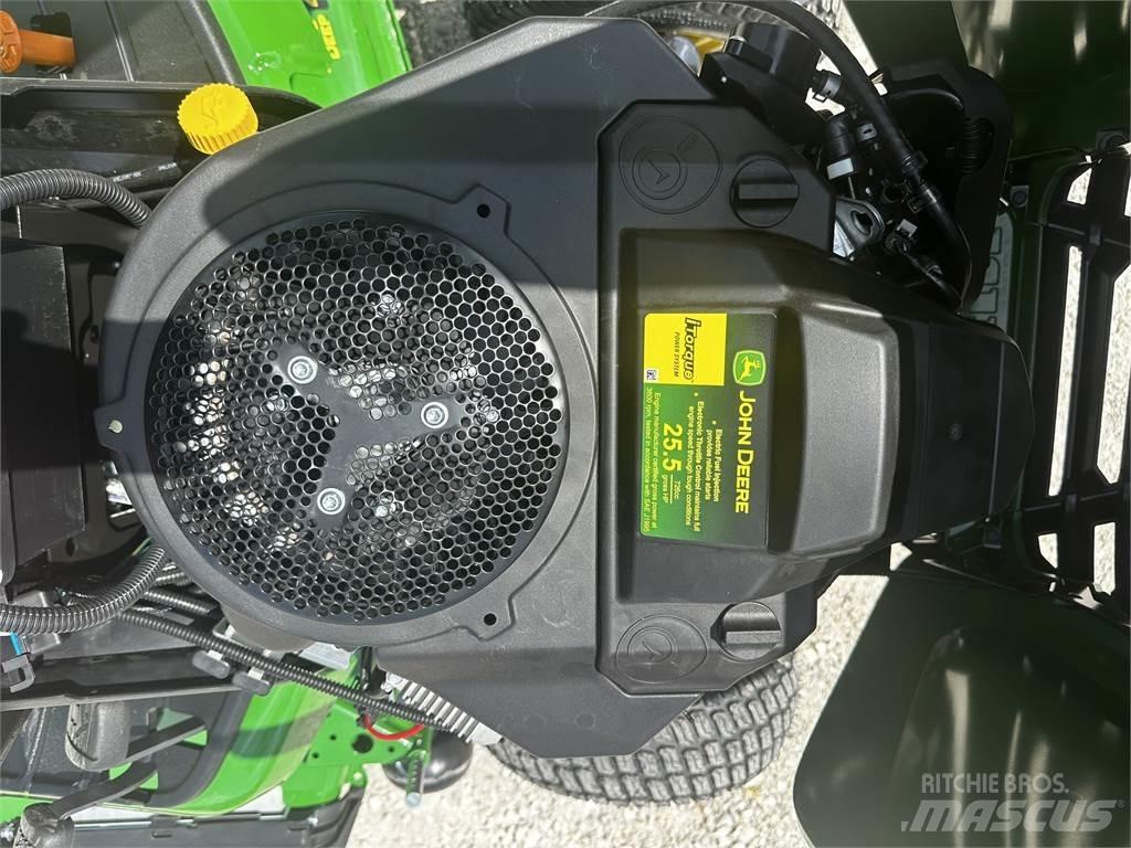 John Deere X590 Kompakttraktorer