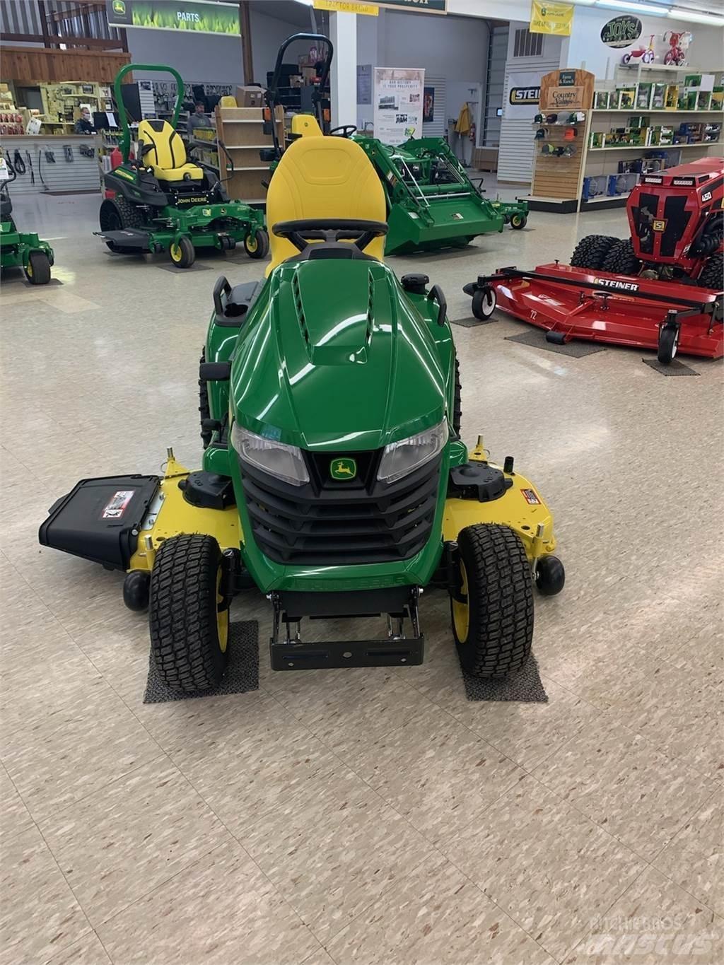 John Deere X590 Kompakttraktorer