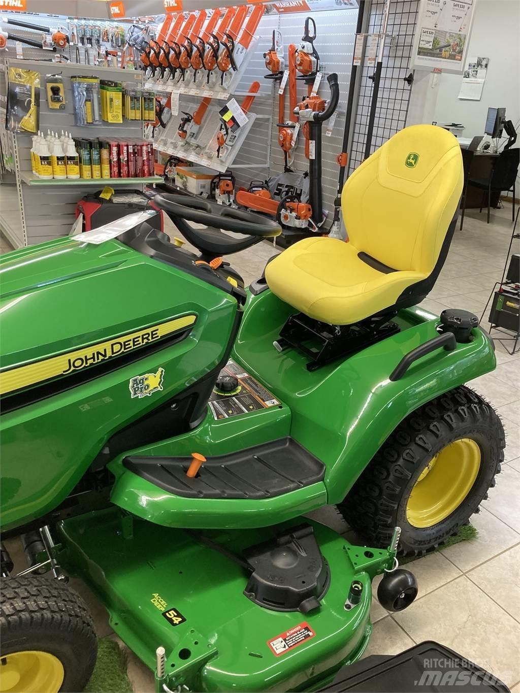 John Deere X590 Kompakttraktorer