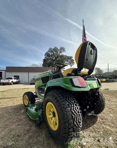 John Deere X739 Kompakttraktorer