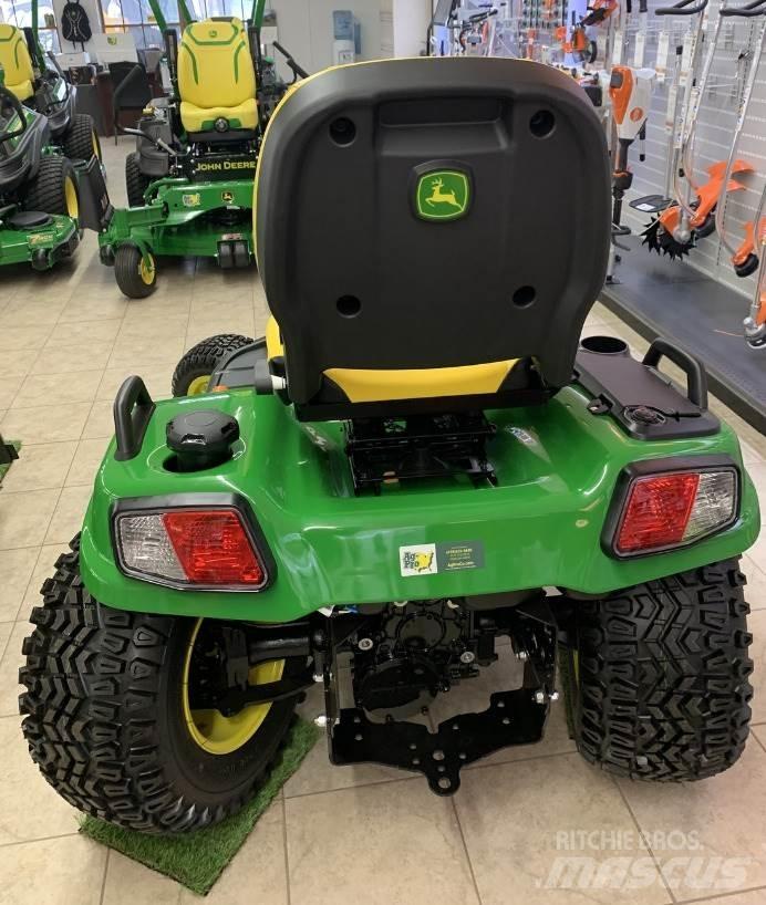 John Deere X739 Kompakttraktorer