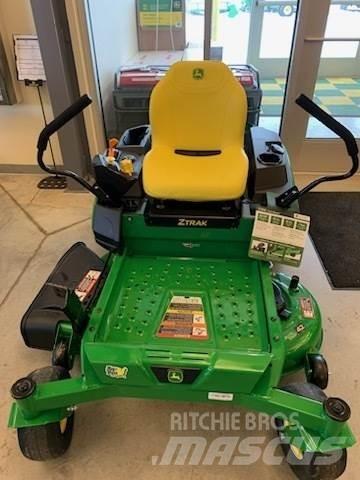 John Deere Z315E Spakstyrte gressklippere