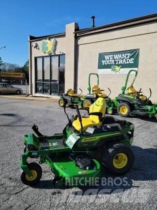 John Deere Z330R Spakstyrte gressklippere