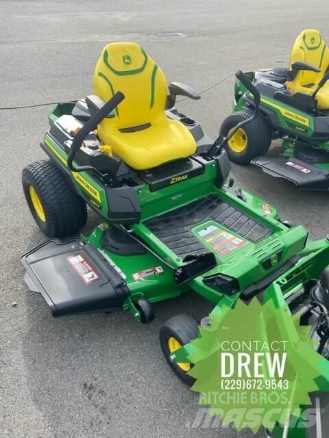 John Deere Z330R Spakstyrte gressklippere
