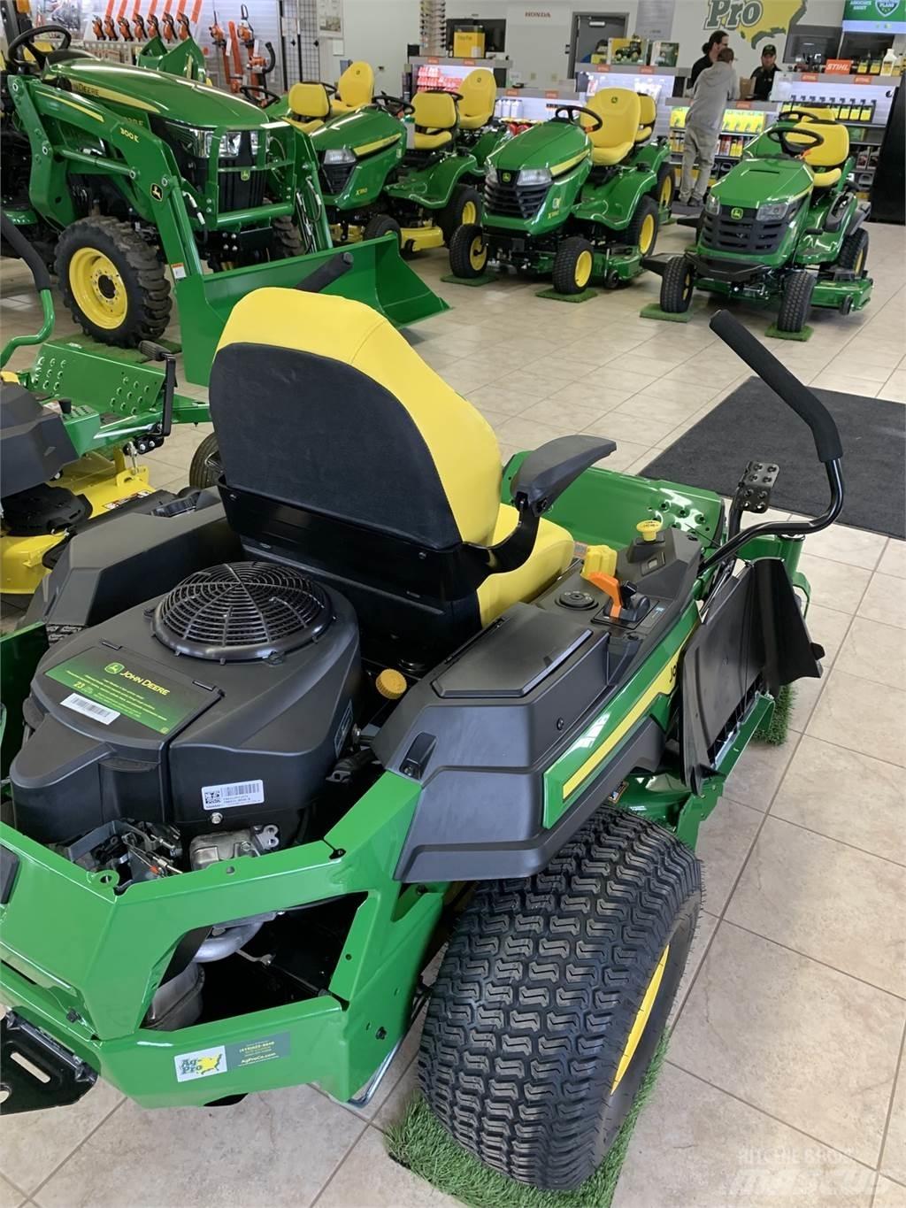 John Deere Z330R Spakstyrte gressklippere