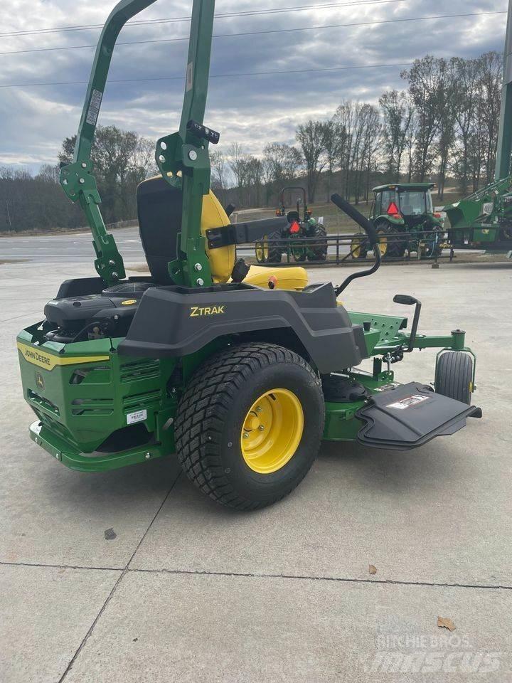 John Deere Z515E Spakstyrte gressklippere