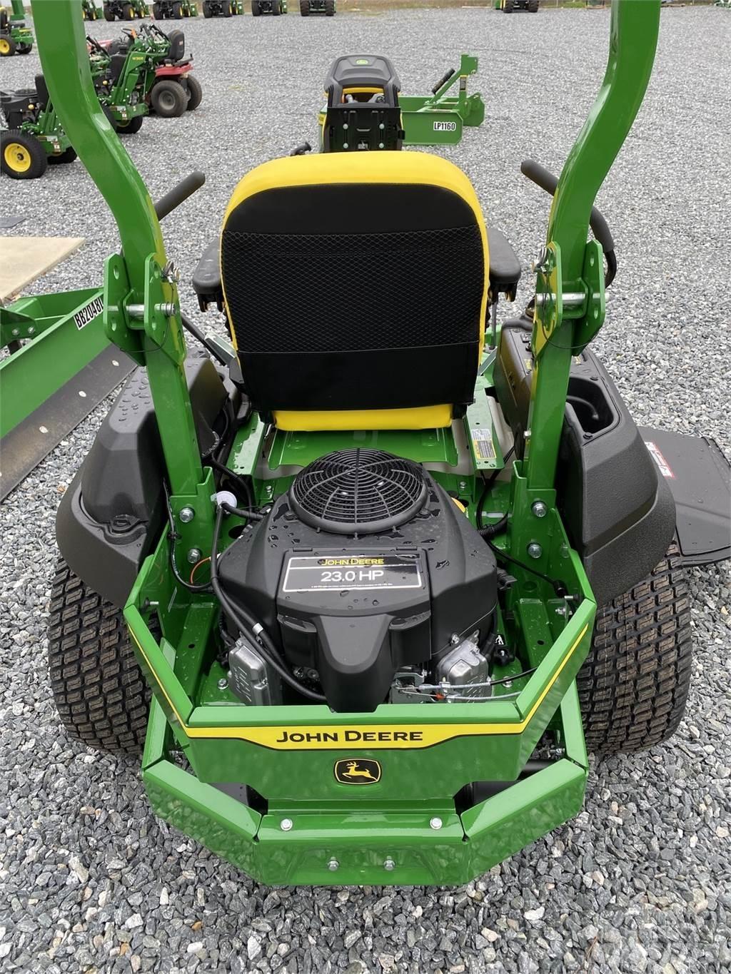 John Deere Z720E Spakstyrte gressklippere
