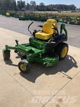 John Deere Z720E Spakstyrte gressklippere