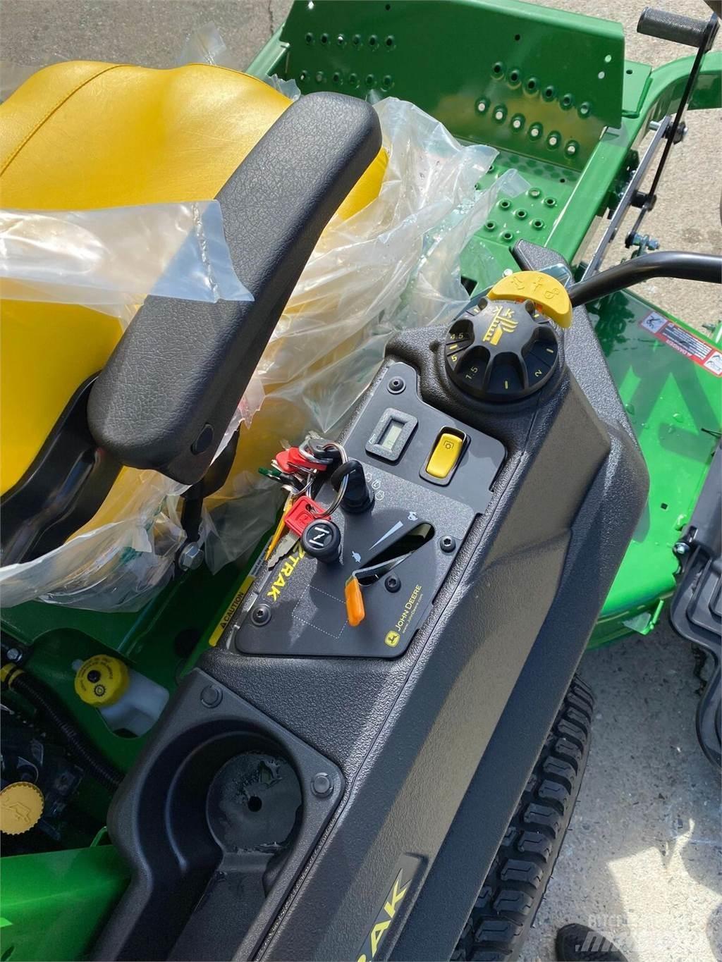 John Deere Z720E Spakstyrte gressklippere