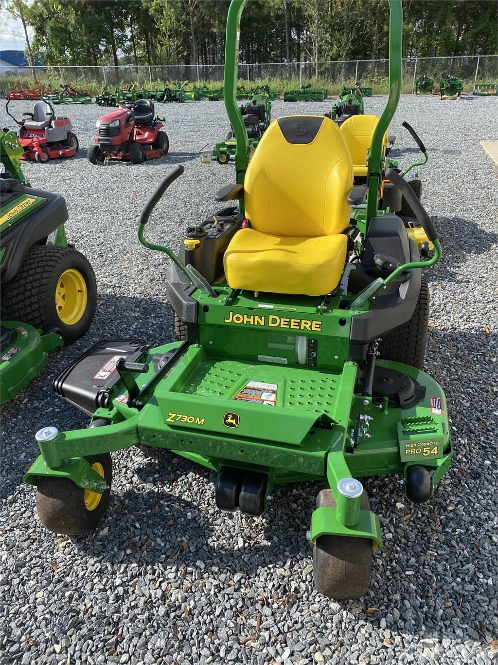 John Deere Z730M Spakstyrte gressklippere