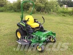 John Deere Z915E Spakstyrte gressklippere