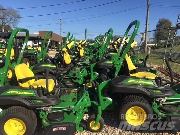 John Deere Z920M Spakstyrte gressklippere