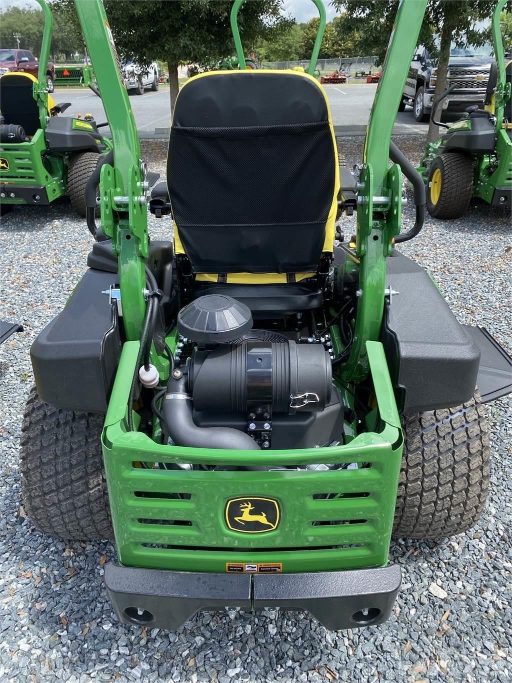 John Deere Z920M Spakstyrte gressklippere