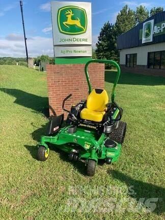 John Deere Z920M Spakstyrte gressklippere