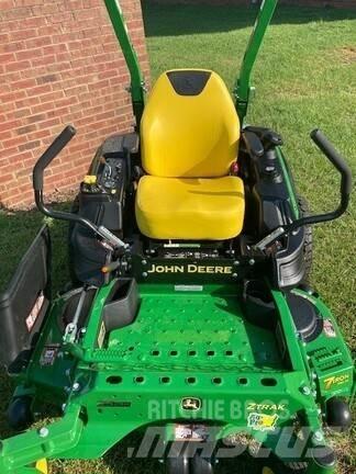 John Deere Z920M Spakstyrte gressklippere
